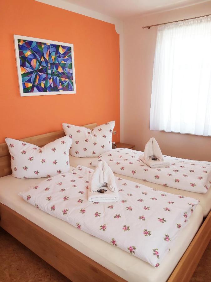 הונשטיין Cosis Ferienwohnung מראה חיצוני תמונה